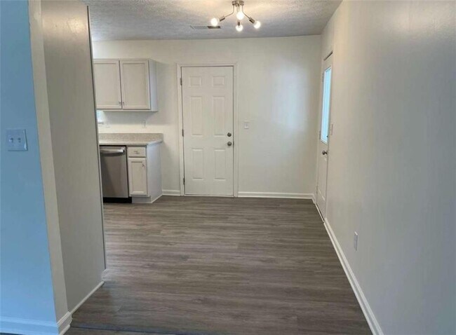 Building Photo - 7787 Melanie Dr