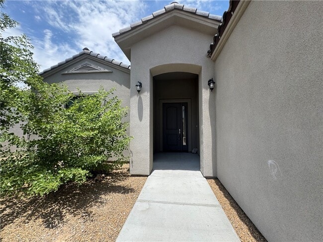 Building Photo - 2933 Camino Encanto
