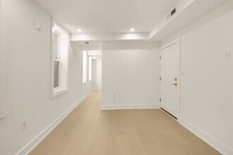 Interior Photo - The Windsor - Kalorama