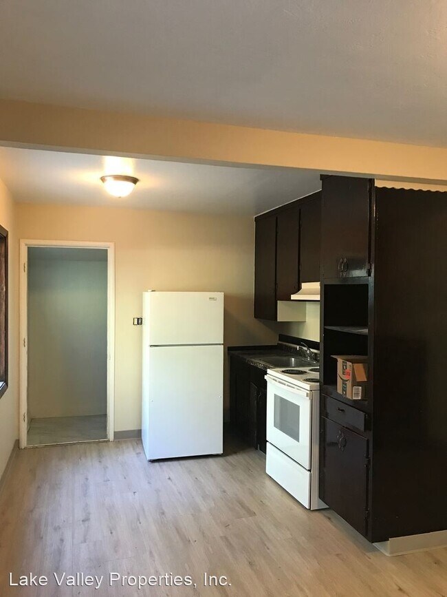 Building Photo - 2 br, 1 bath House - 2706 Armstrong