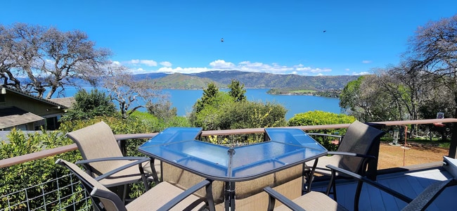 Building Photo - 2844 Marina View Dr