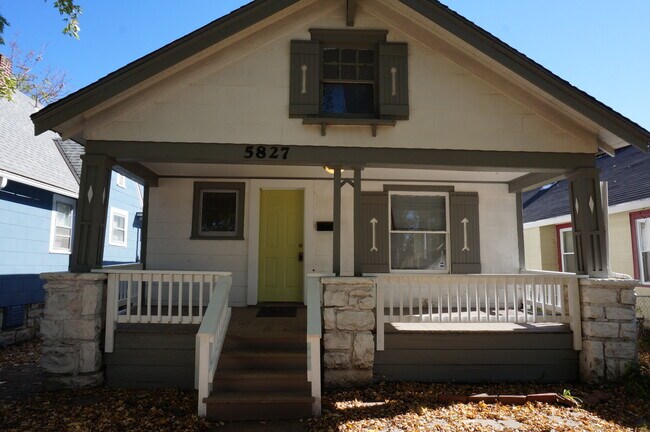 Foto del edificio - 5827 Forest Avenue