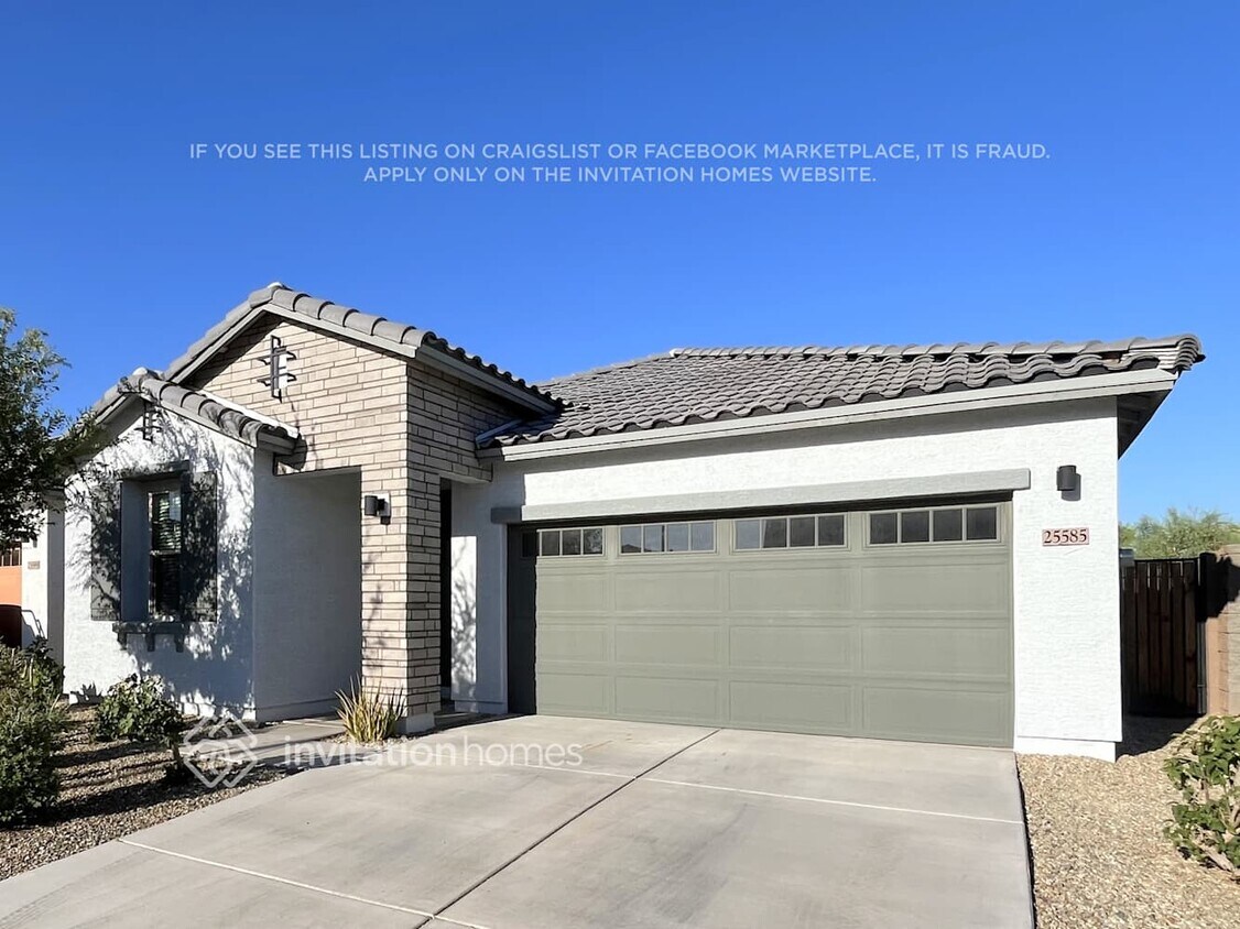 Foto principal - 25585 N 144th Ln