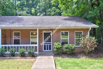Building Photo - 2492 Whitehead Pl Dr