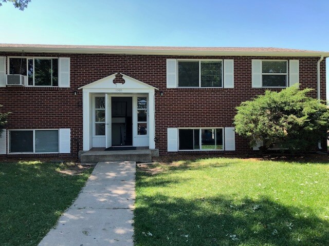Foto principal - 1310 S Coffman St