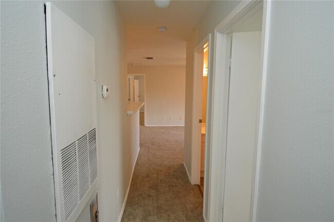 Building Photo - 1400 Gandy Blvd N