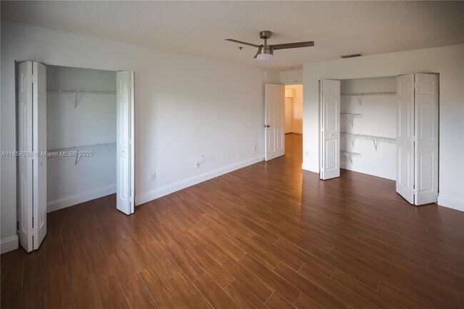 Foto del edificio - 5600 NW 61st St