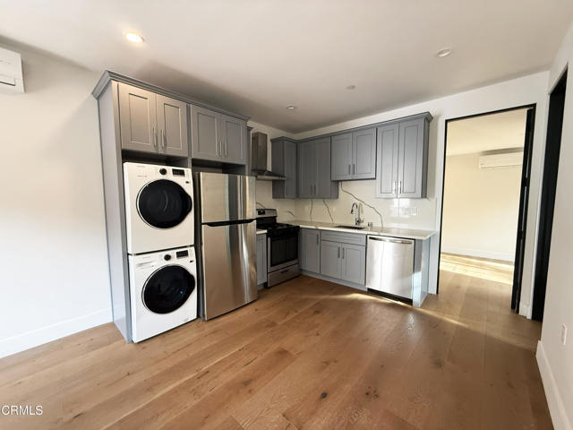 Foto del edificio - 2412 Norwalk Ave