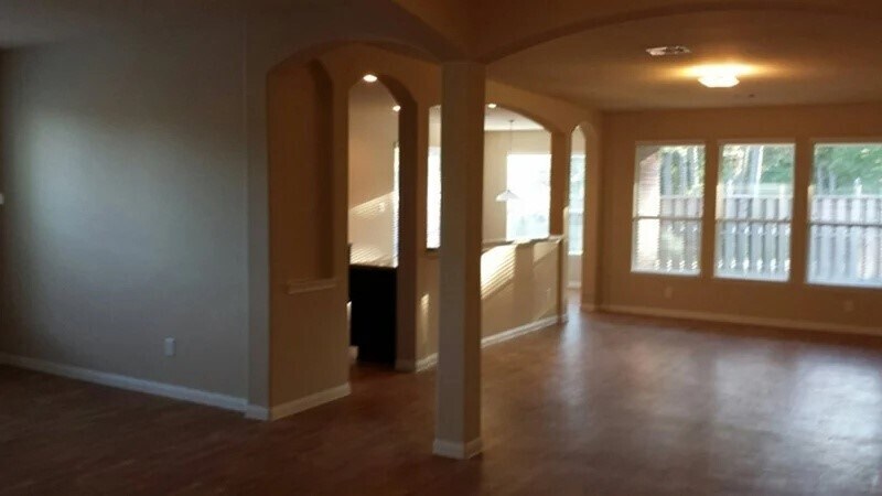 Building Photo - 12938 Walden Rd