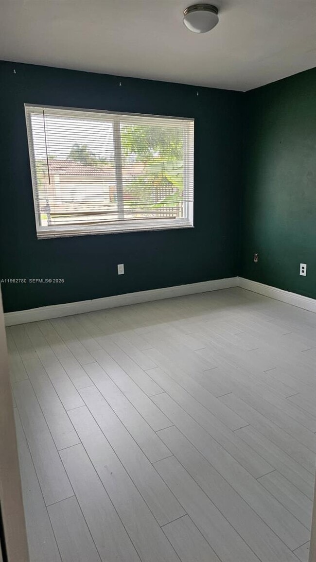 Foto del edificio - 17230 SW 93rd Ave