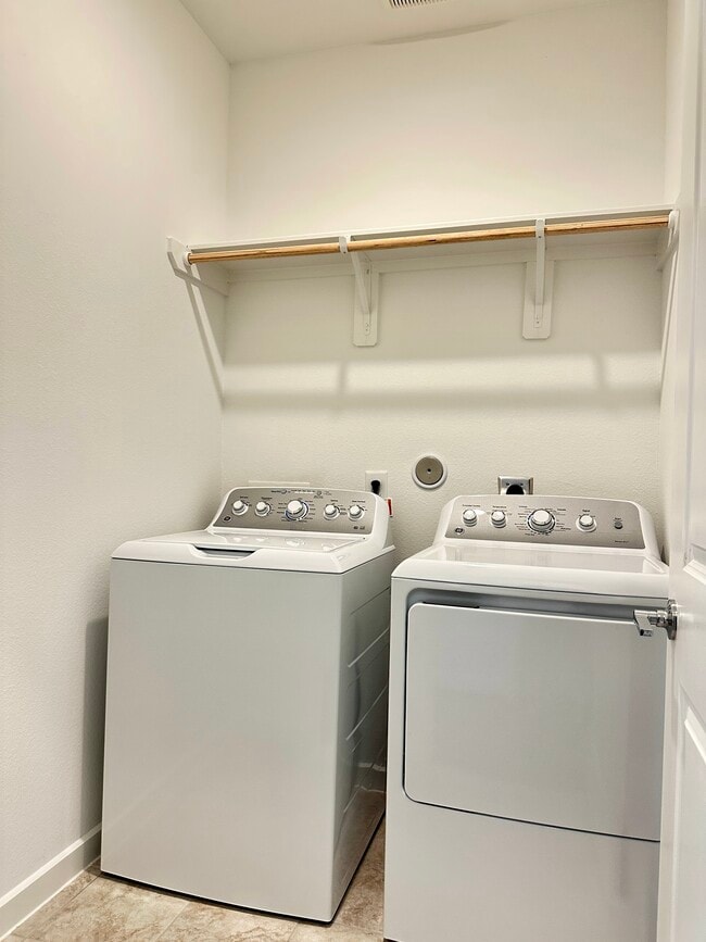 Foto del edificio - 7334 Grand Mason Dr