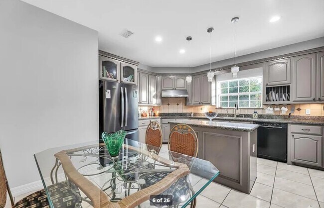 Building Photo - 200 Auburn Ave