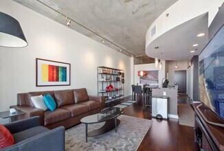 Building Photo - 1515 Champa St