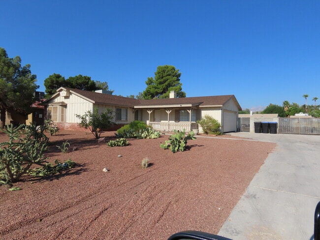 Building Photo - 4621 Country Gables Ct