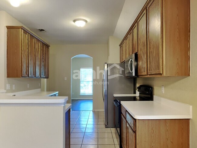 Building Photo - 4525 Embercrest Ln