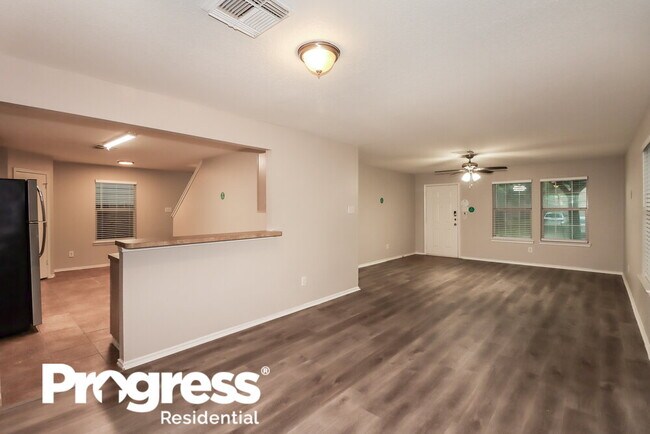 Foto del edificio - 12418 Sterlingstone Dr