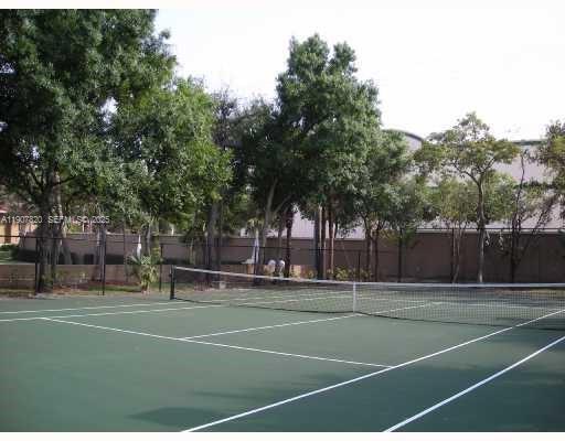 Foto del edificio - 2550 SW 18th Terrace