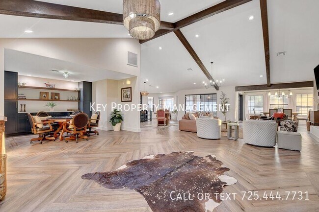 Foto del edificio - Sprawling Sanctuary - 30 + day rental