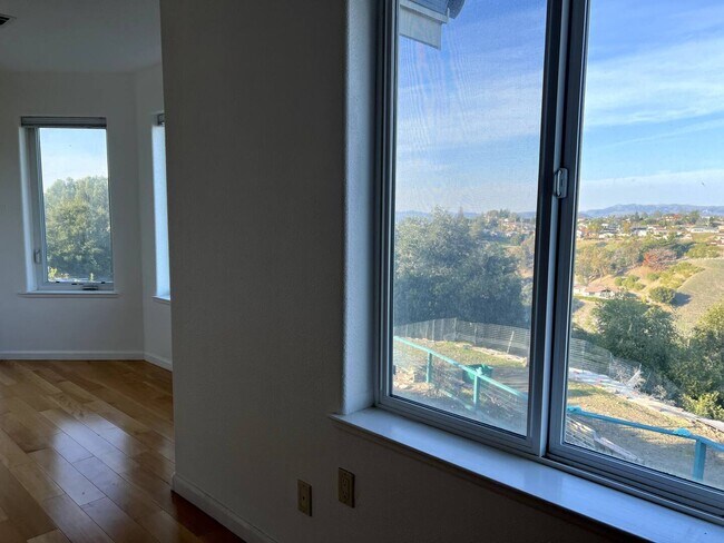 Building Photo - 27510 Vista Bahia Way