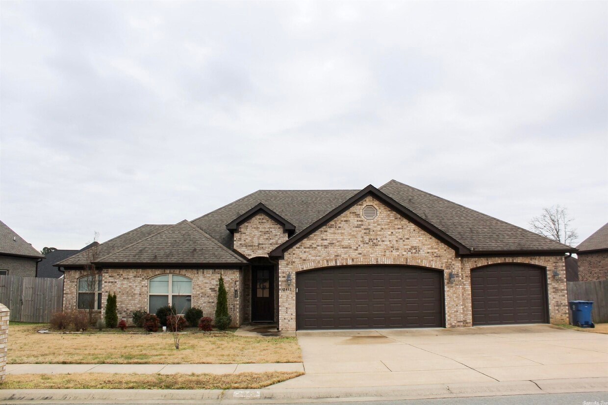 Primary Photo - 2413 Ramond Ln