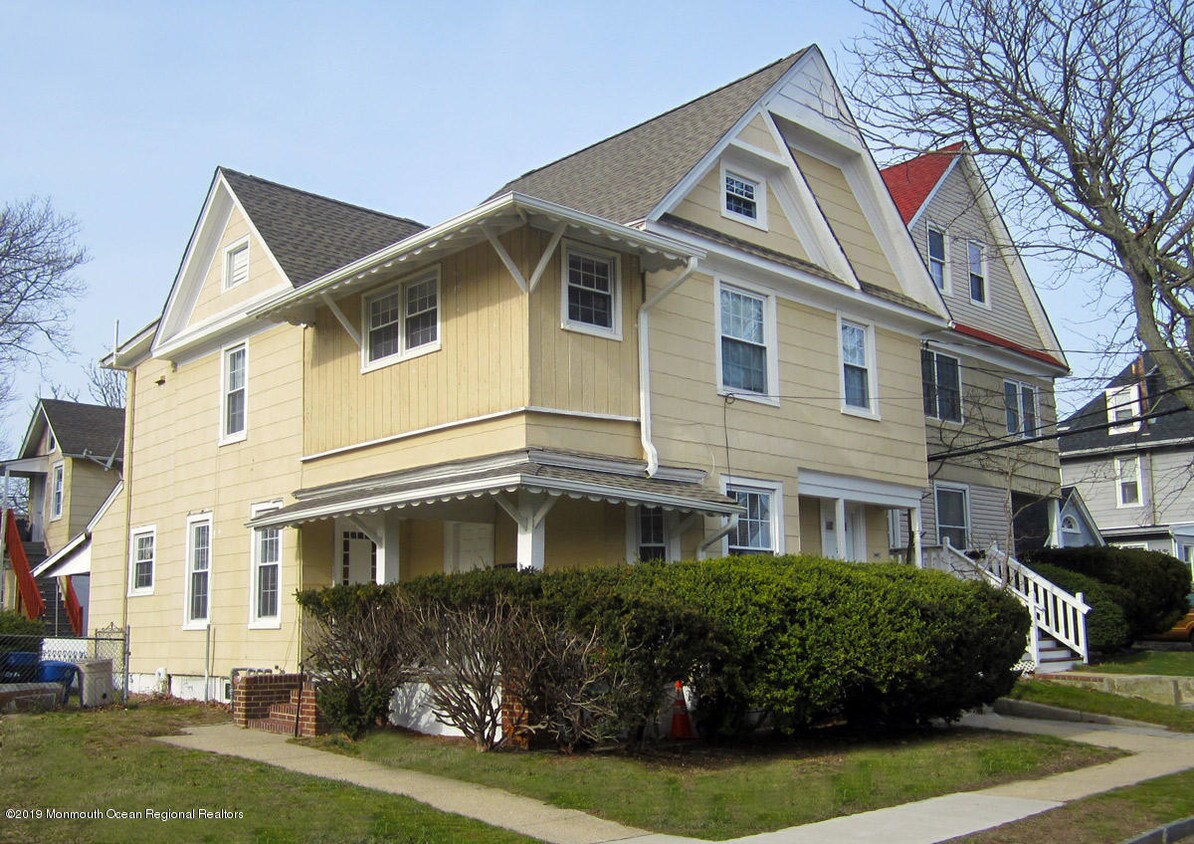 Primary Photo - 1603 Webb St