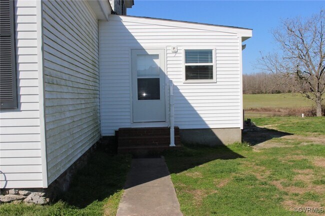 Foto del edificio - 17120 Nash Rd