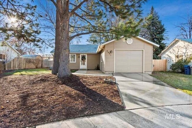 Building Photo - 8491 W Holbrook Ct