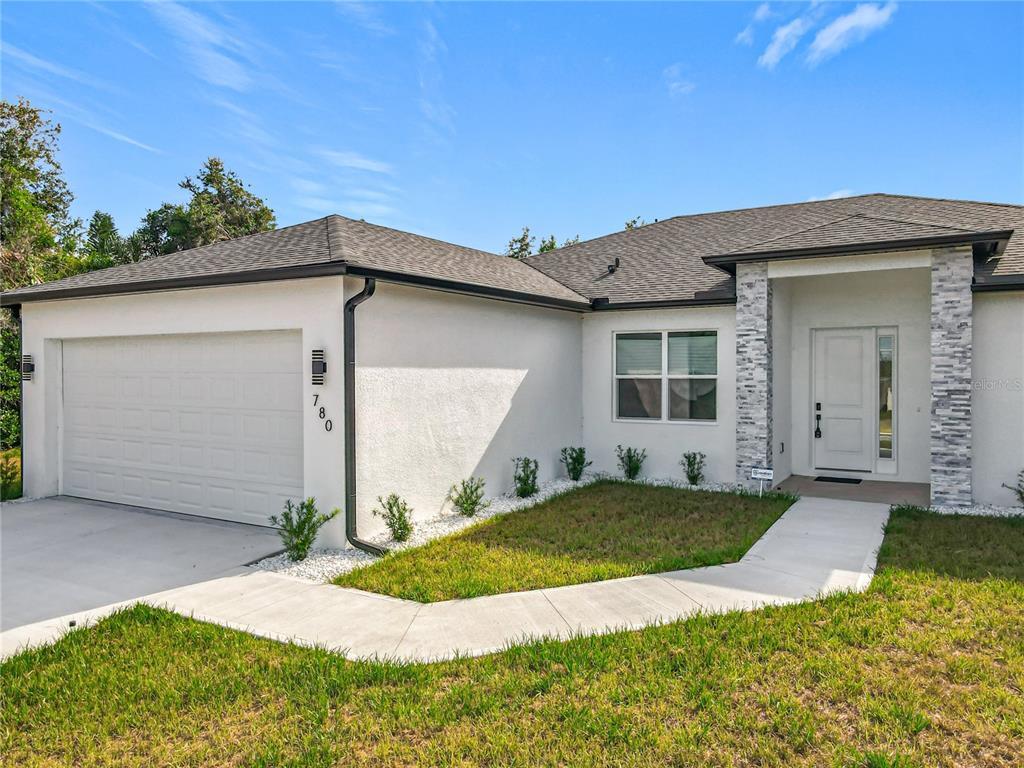 Primary Photo - 780 Kangaroo Ct