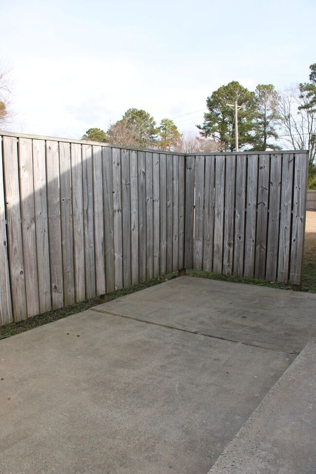 Building Photo - Charming & Cozy 2-Bedroom in the Heart of Havelock