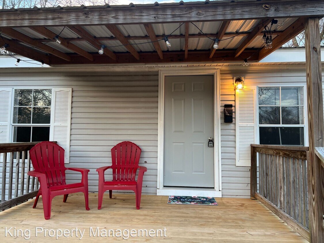 4 br, 2 bath House 211 Bundrum Dr Nw House Rental in Jacksonville