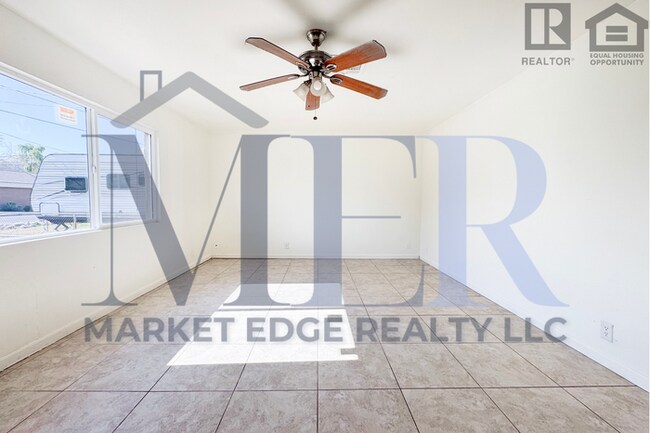 Foto del edificio - 3Bed/2Bath Home 24th St/McDowell! $399 MOV...