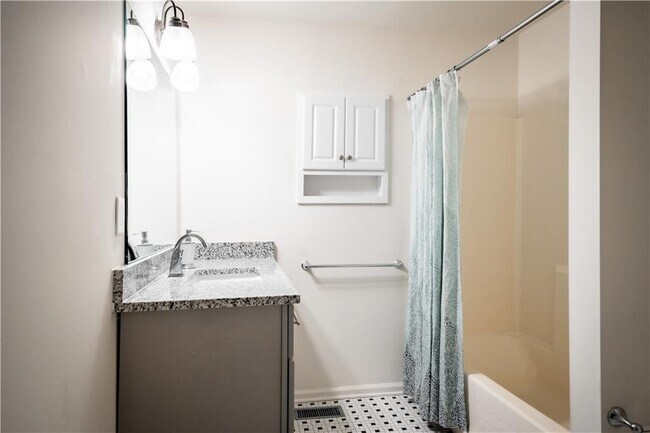 Foto del edificio - 1353 Finley St NE