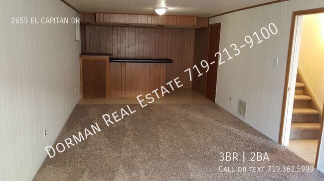 Building Photo - Single Family with Mountain Views
