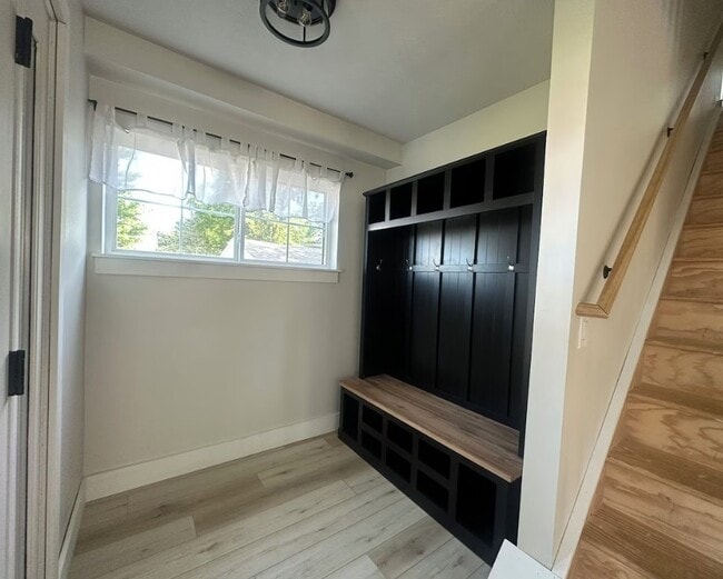 Foto del edificio - 161 West Ave