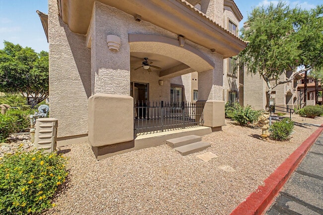 Foto del edificio - 14000 N 94th St