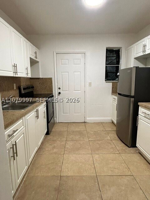 Foto del edificio - 4982 NW 16th Ave