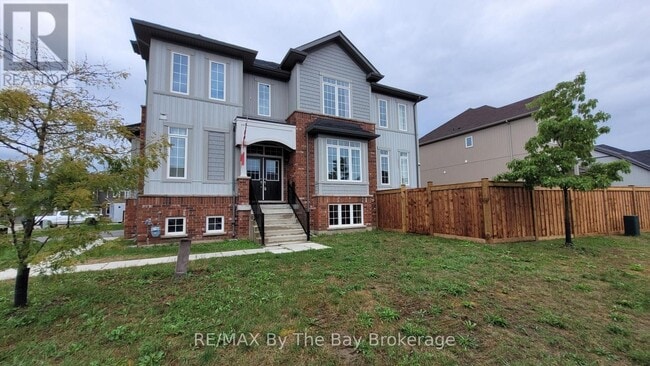 Building Photo - 218 Roy Dr.