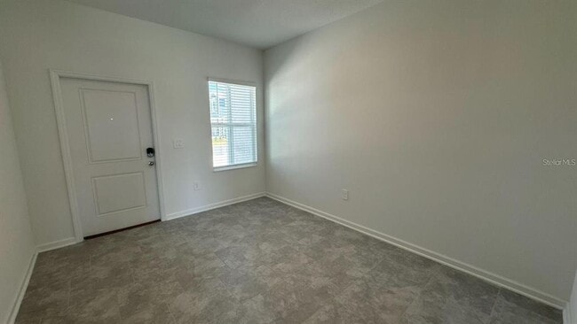 Building Photo - 3207 Laurent Lp
