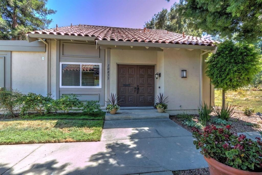 Foto principal - 10855 Sweet Oak St