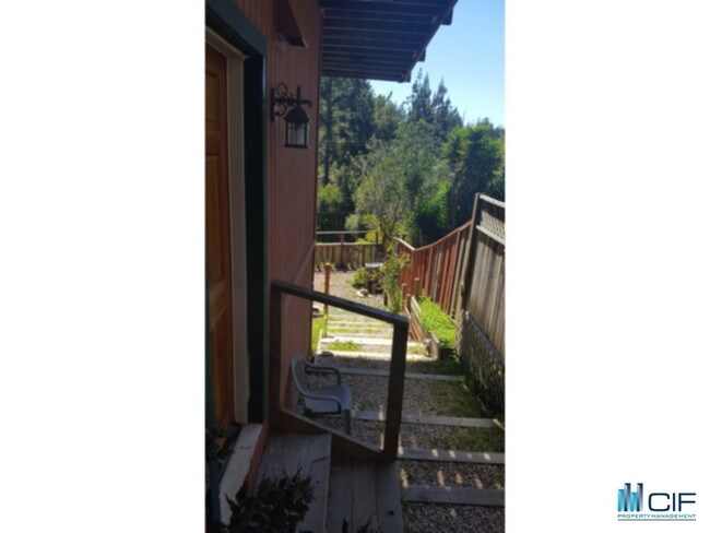 Foto del edificio - 3590 Redwood Dr