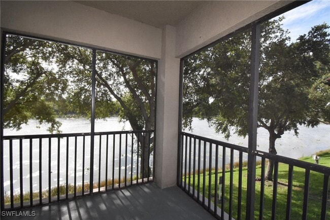 Building Photo - 1296 Verde Dr