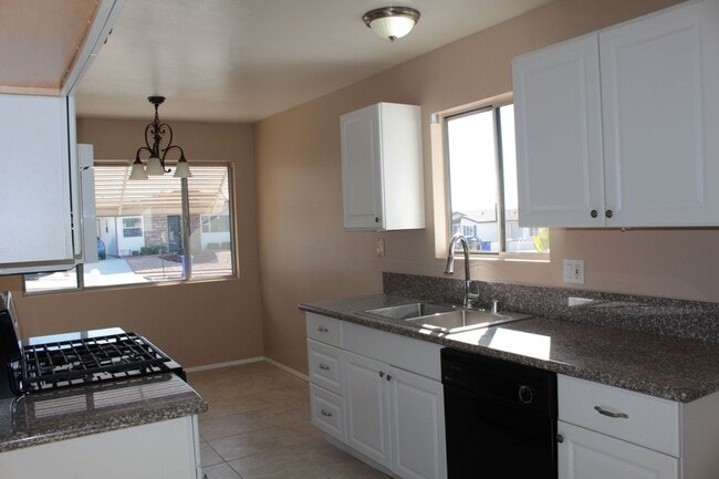 Foto del edificio - 55+ Senior Community 2Bed/1Bath in Costa Serena Oceanside~ Mira Pacific