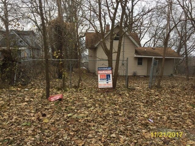 Primary Photo - 924 W 8th St