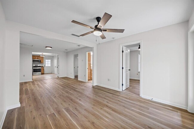 Foto del edificio - 2604 Canterbury St