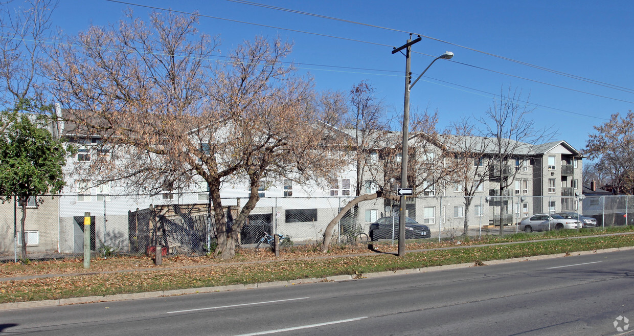 Building Photo - Buena Vista Apartments