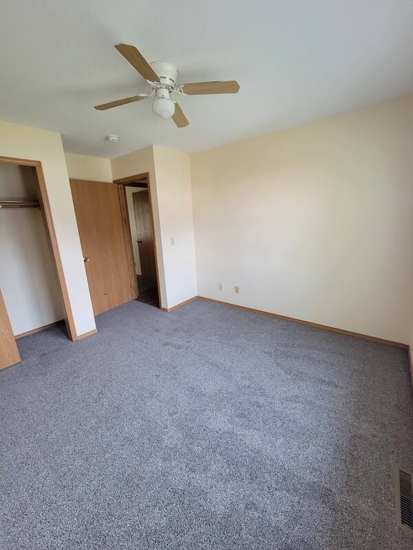 Foto del edificio - 1106 Greenview St