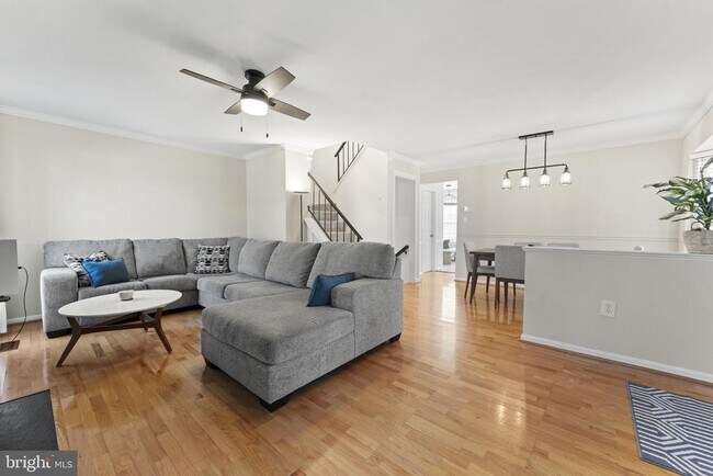 Building Photo - 13689 Water Springs Ct