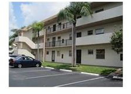 Primary Photo - 8362 Sands Point Blvd