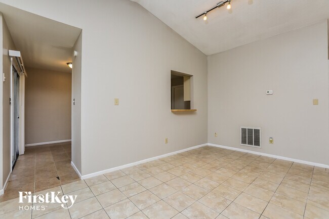 Foto del edificio - 9008 New Orleans Ct