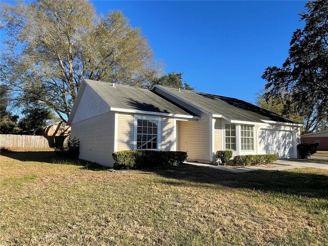 Building Photo - 2229 Bridgewood Trail